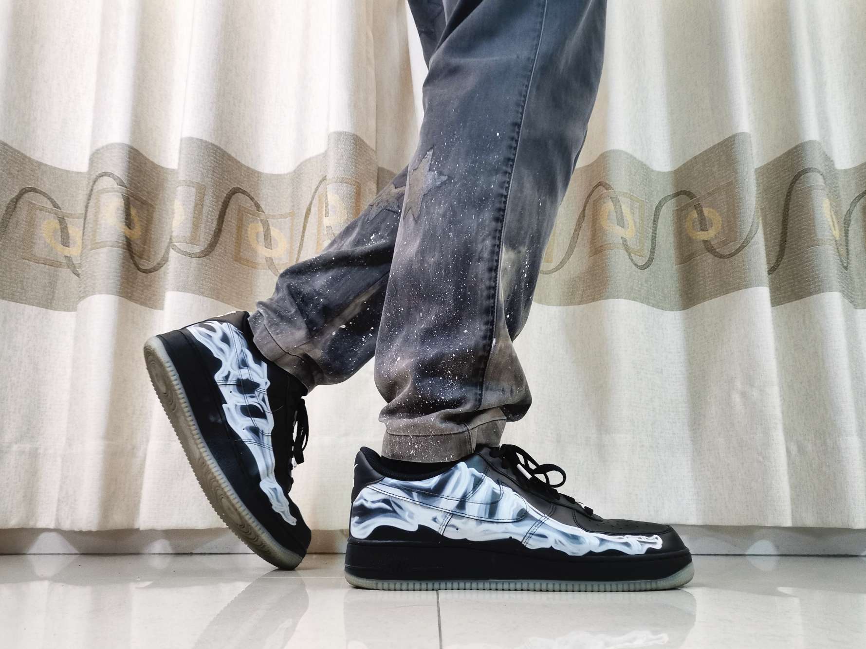 ⭐️OOTD⭐AF1黑骨搭配DIY牛仔裤