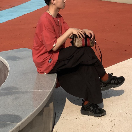 ootd | 黑红
