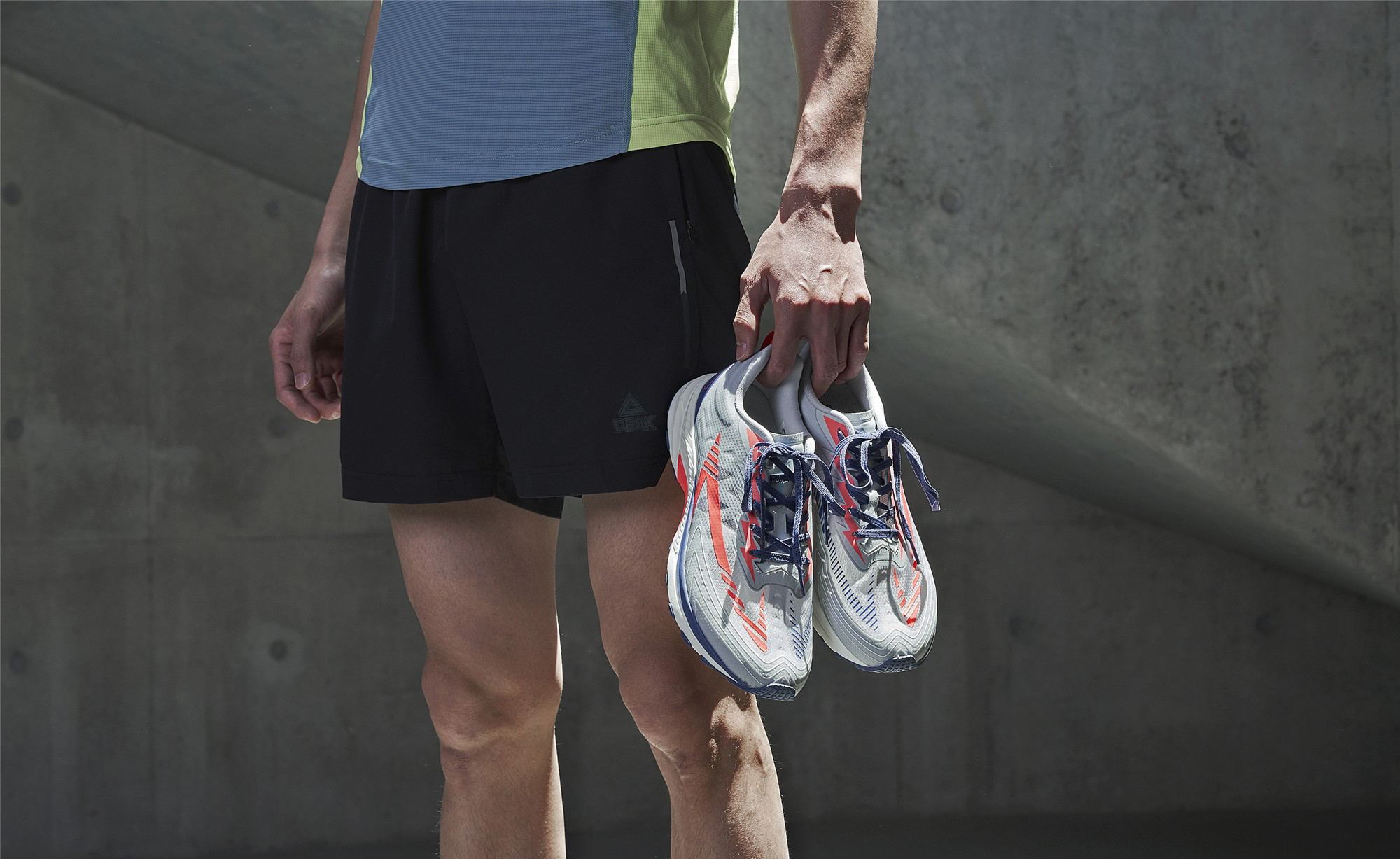 「C说球鞋」好穿不贵的学生党跑鞋推荐!