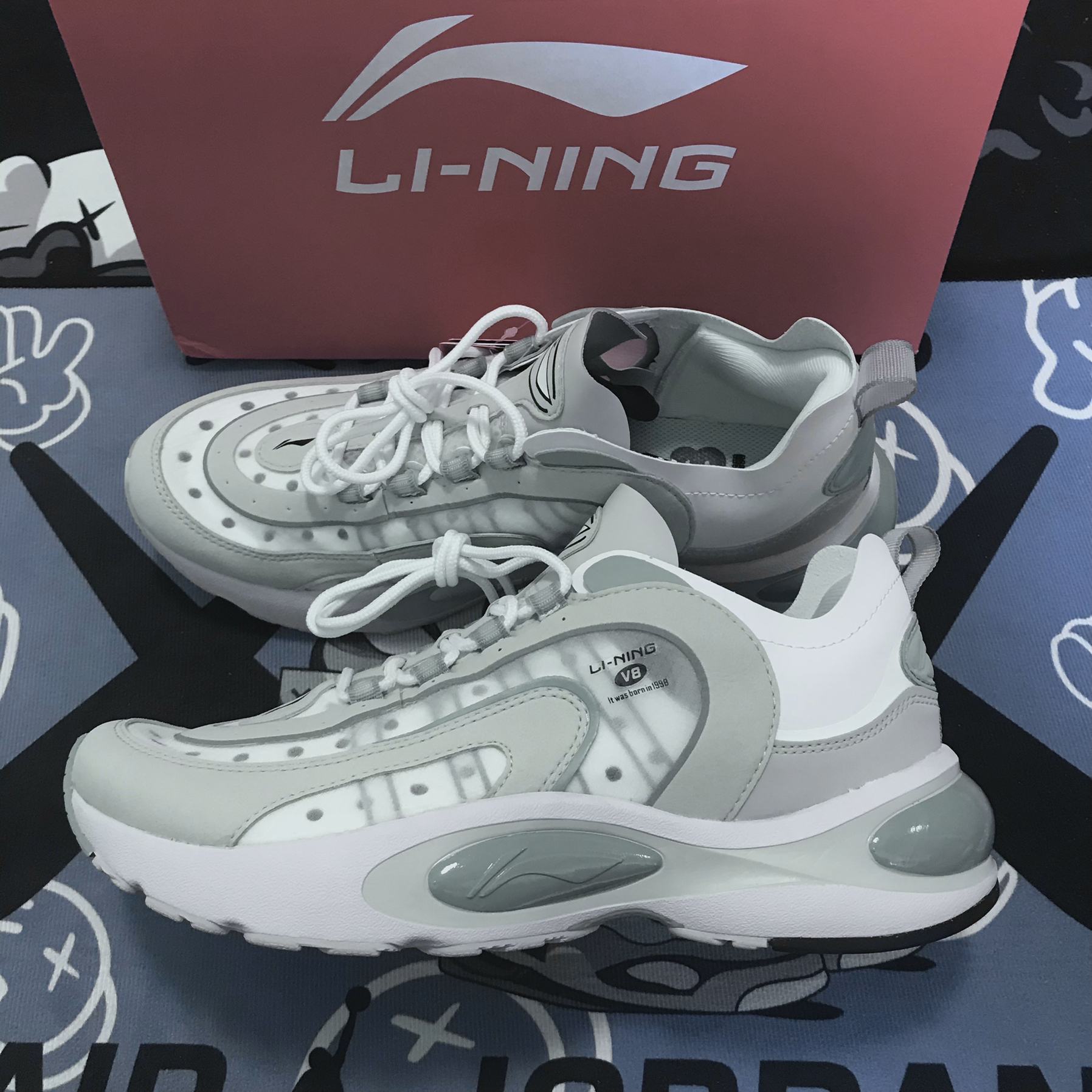 👟球鞋开箱分享（11）LiNingV8