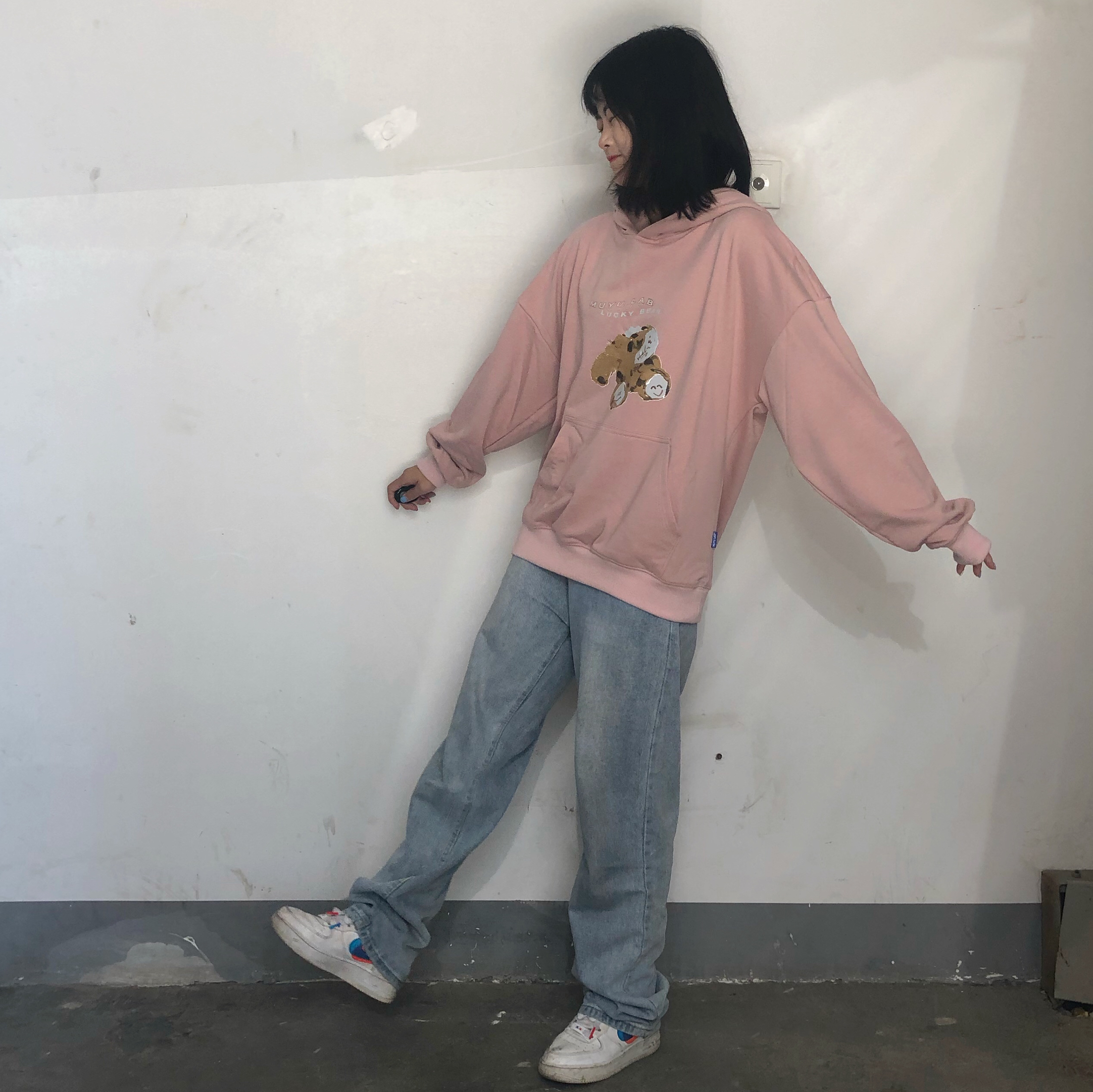 粉丝卫衣穿搭