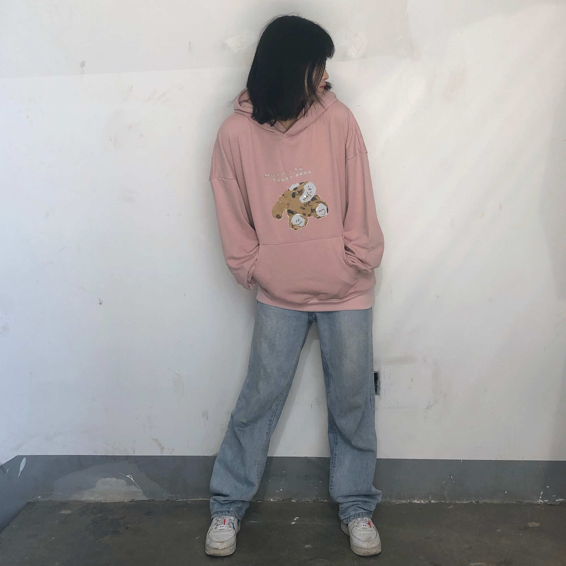 粉丝卫衣穿搭