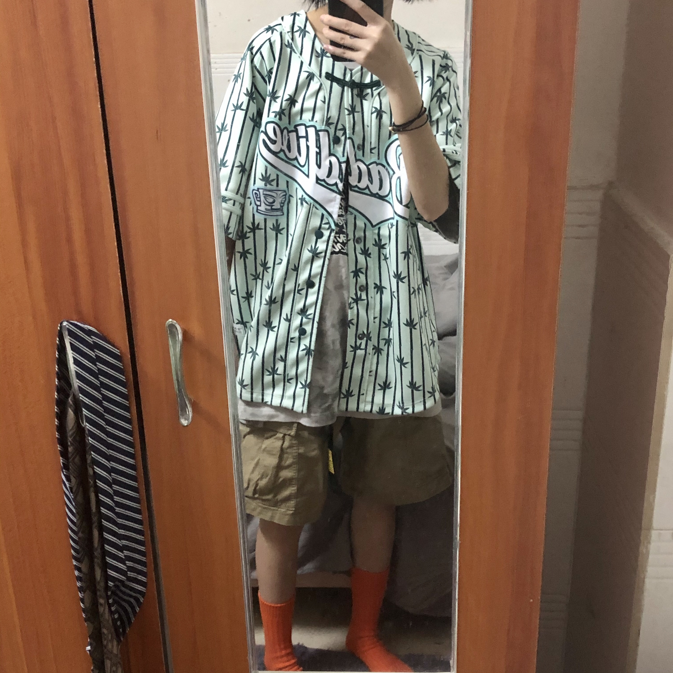 镜中ootd