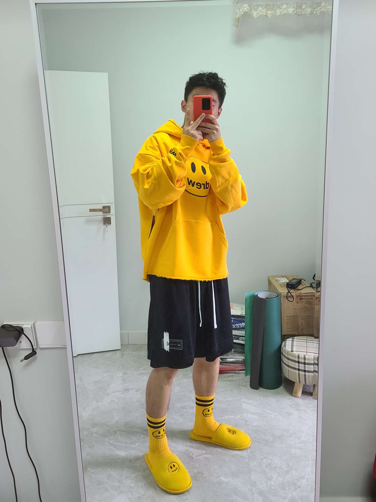 希望你的笑容如logo般灿烂