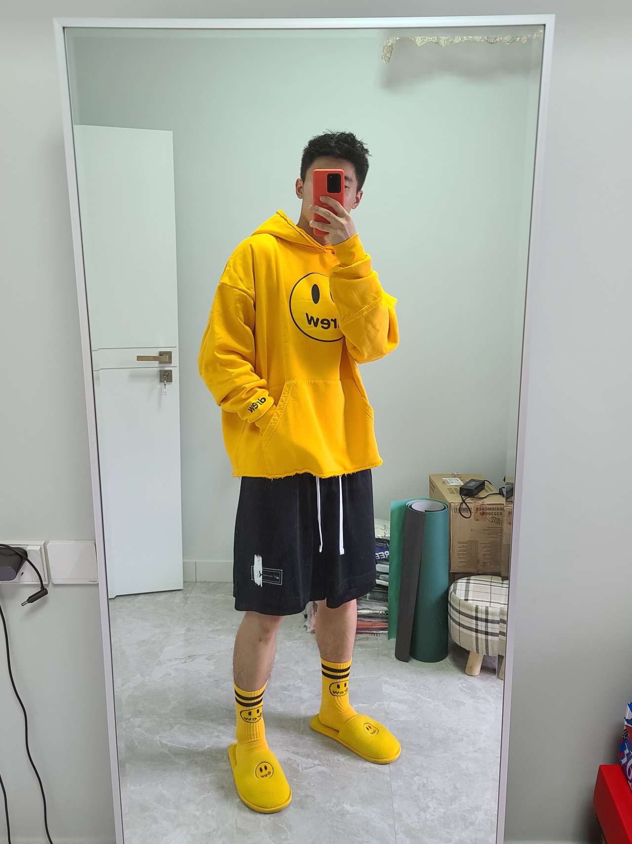 希望你的笑容如logo般灿烂