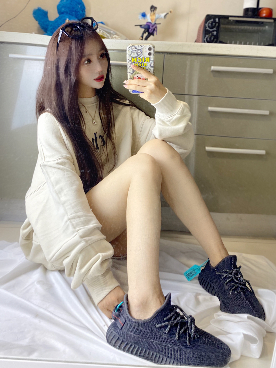 OOTD｜米色系穿搭+yeezy黑天使