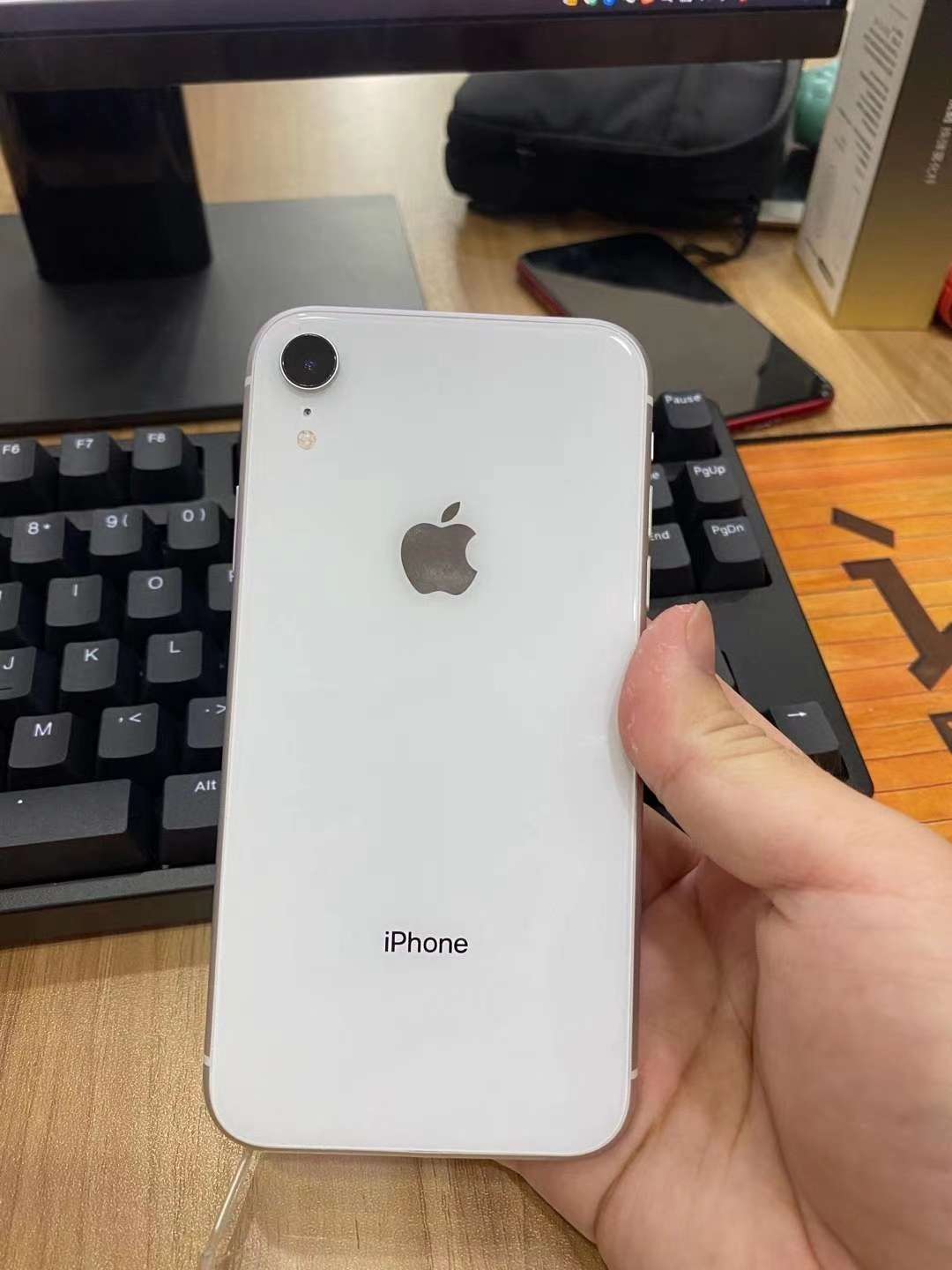 为什么我不推荐你买iPhone Xr