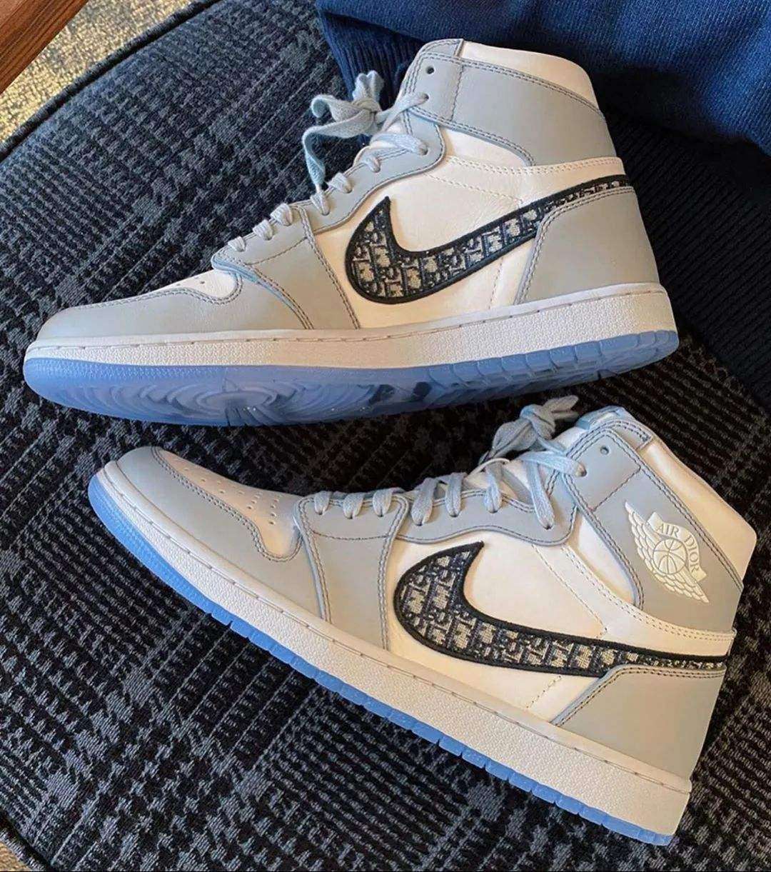 AJ1（购买建议加鞋款推荐）