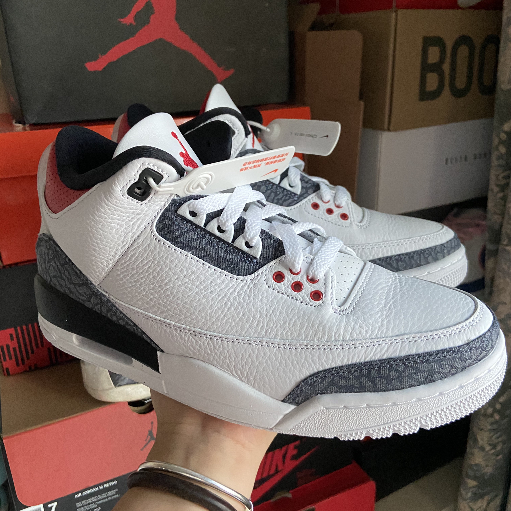 AirJordan3 火焰红开箱