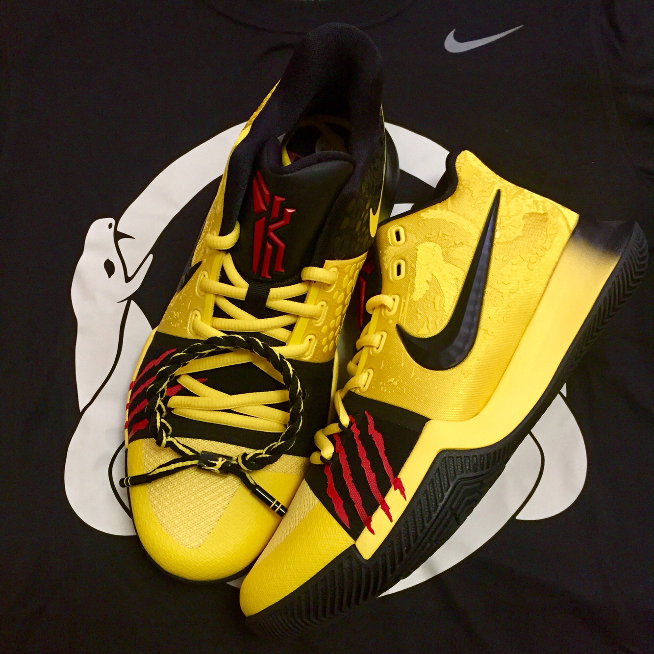 #寻找曼巴传人：kyrie 3 李小龙#