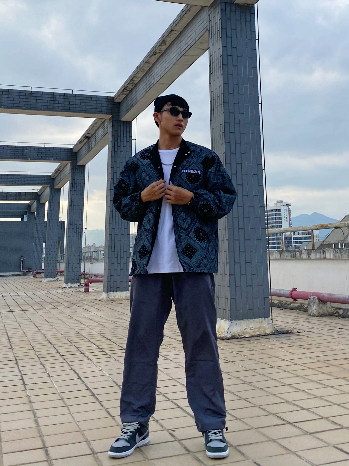 OOTD/腰果花深色穿搭