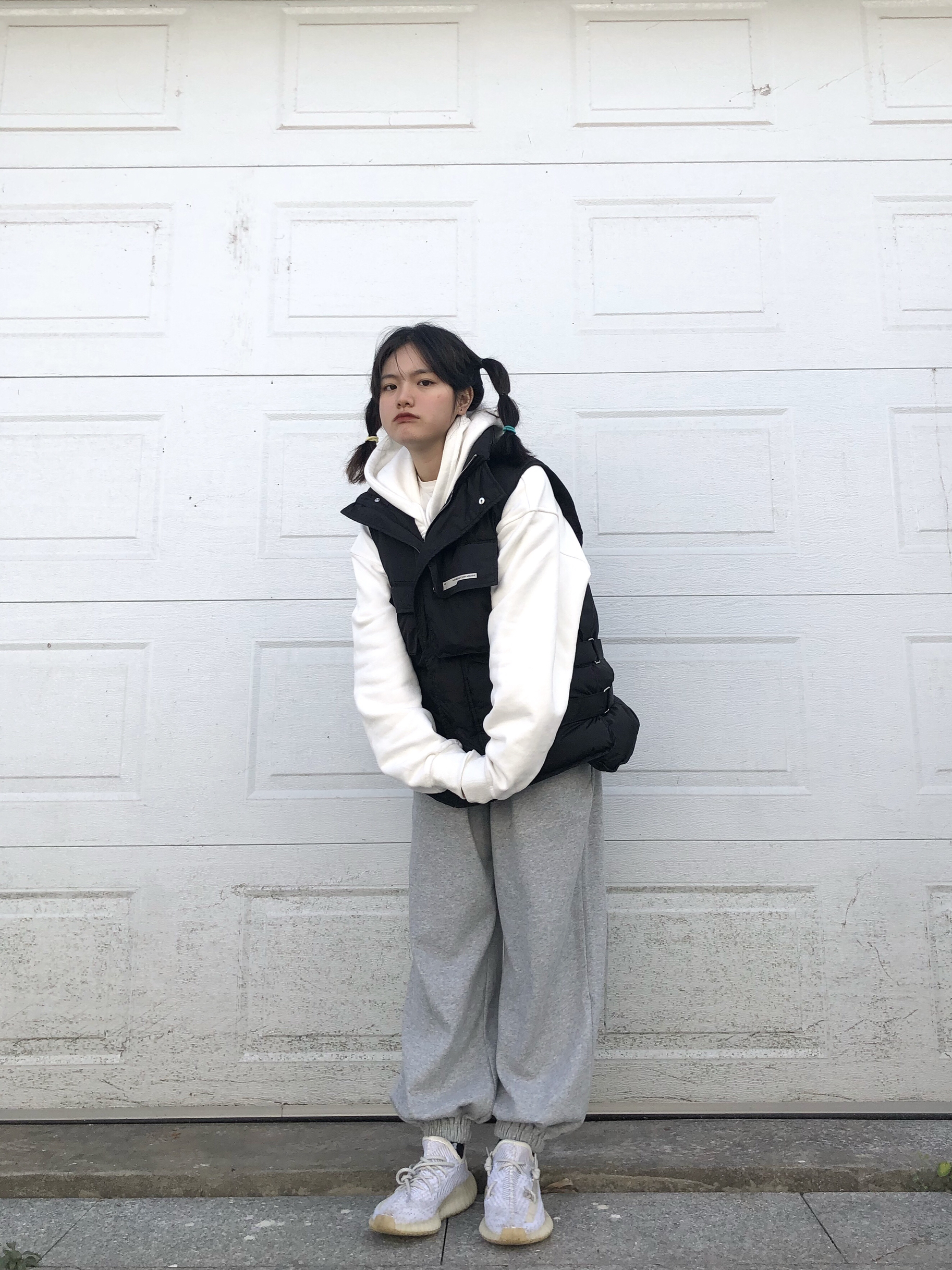 OOTD｜灰色束脚卫裤搭配