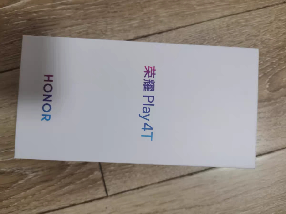 新鲜出炉荣耀 Play 4T分享