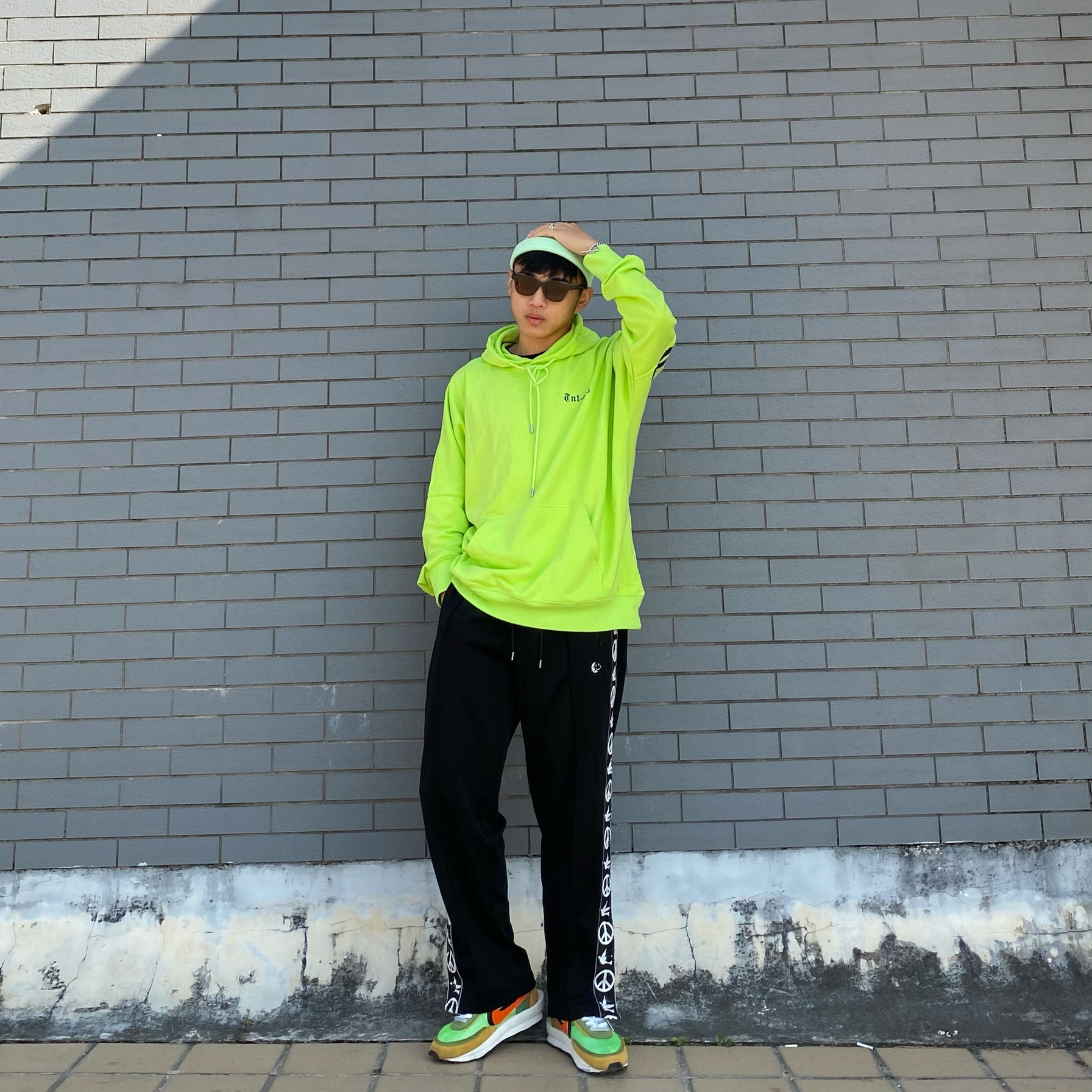 OOTD/爱住卫衣