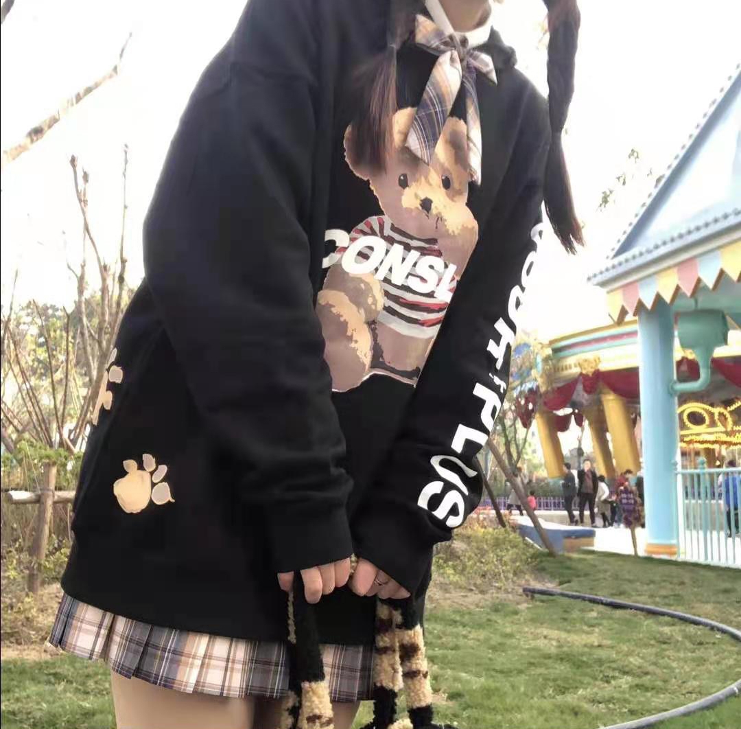 OOTD | 小熊配JK就是坠棒的！
