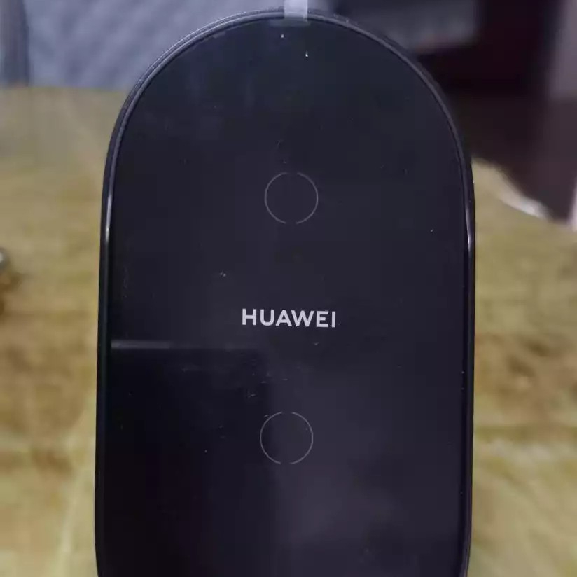 华为 40W无线立式快充充电器使用感受