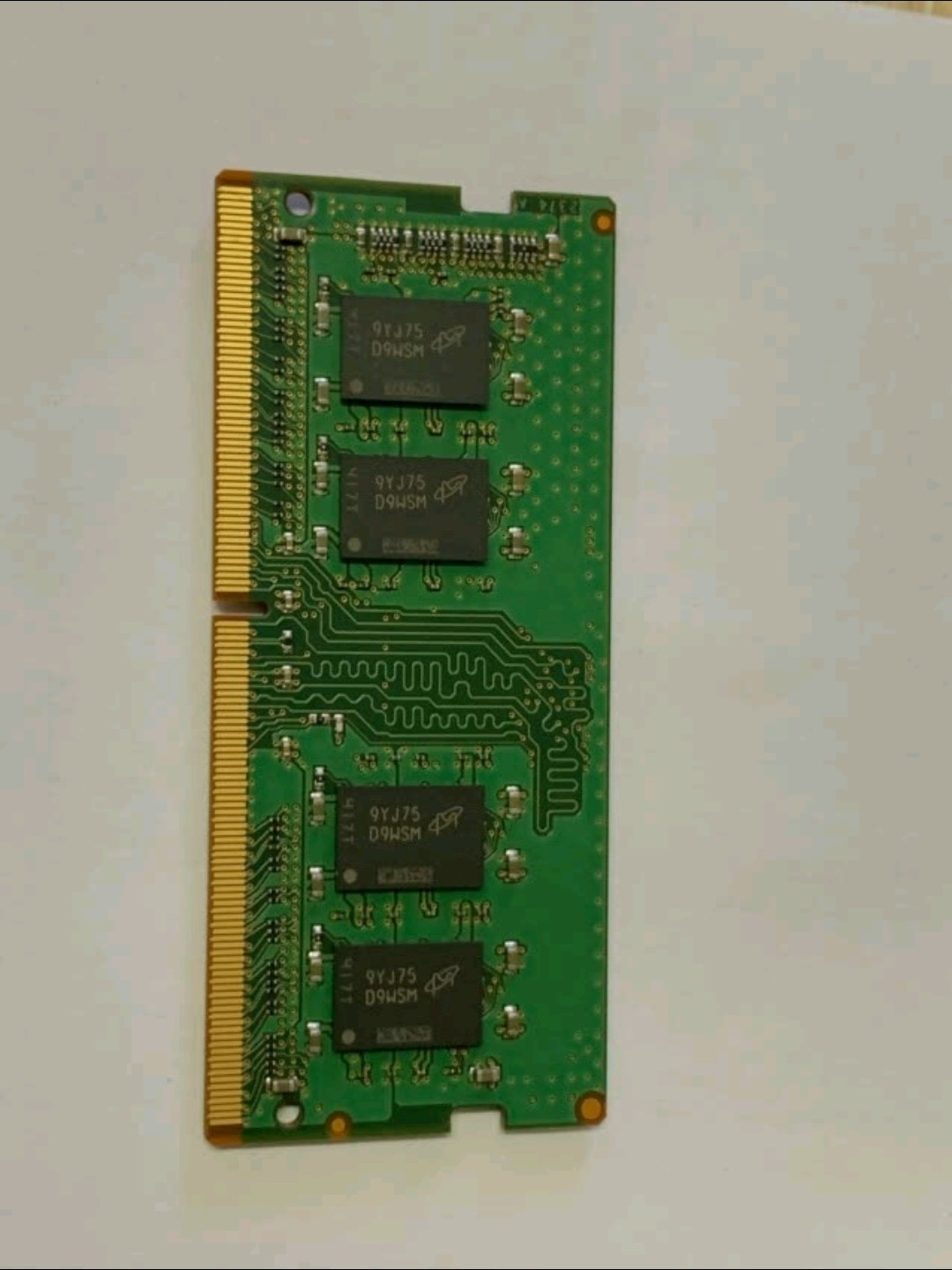 英睿达 DDR4 3200频率内存条测评