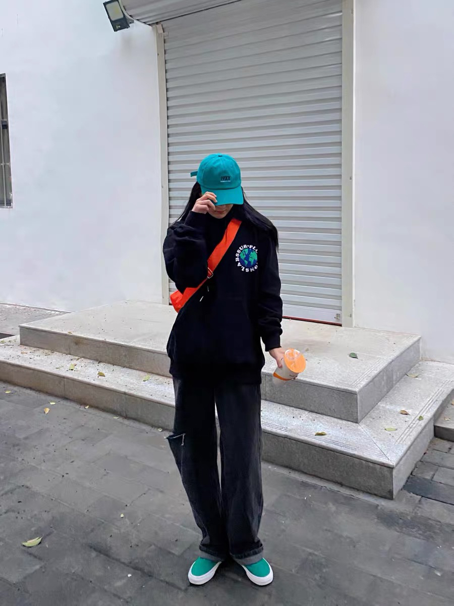ICONSLAB 联名地球卫衣