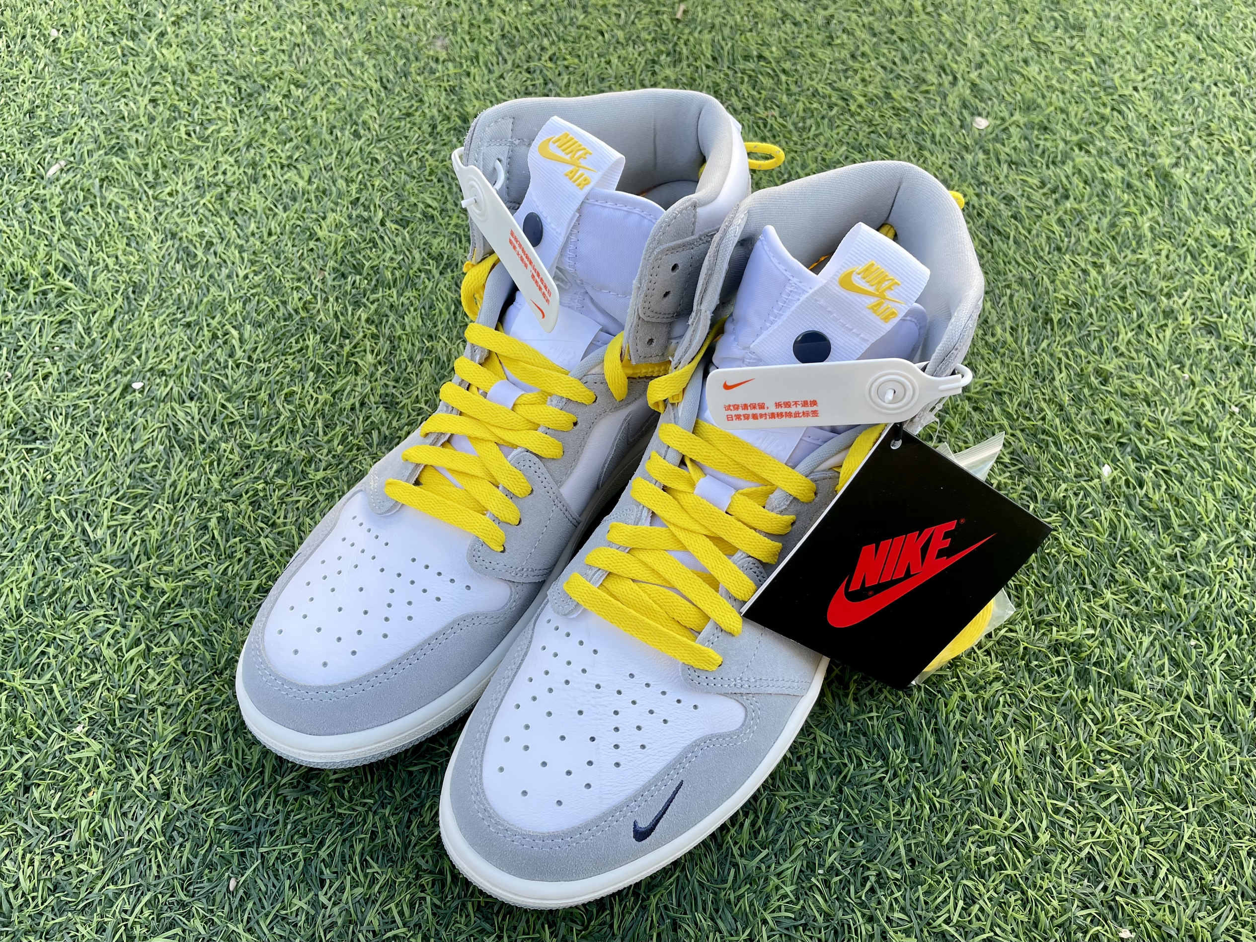 AJ1 凹凸凹凸 高低高低