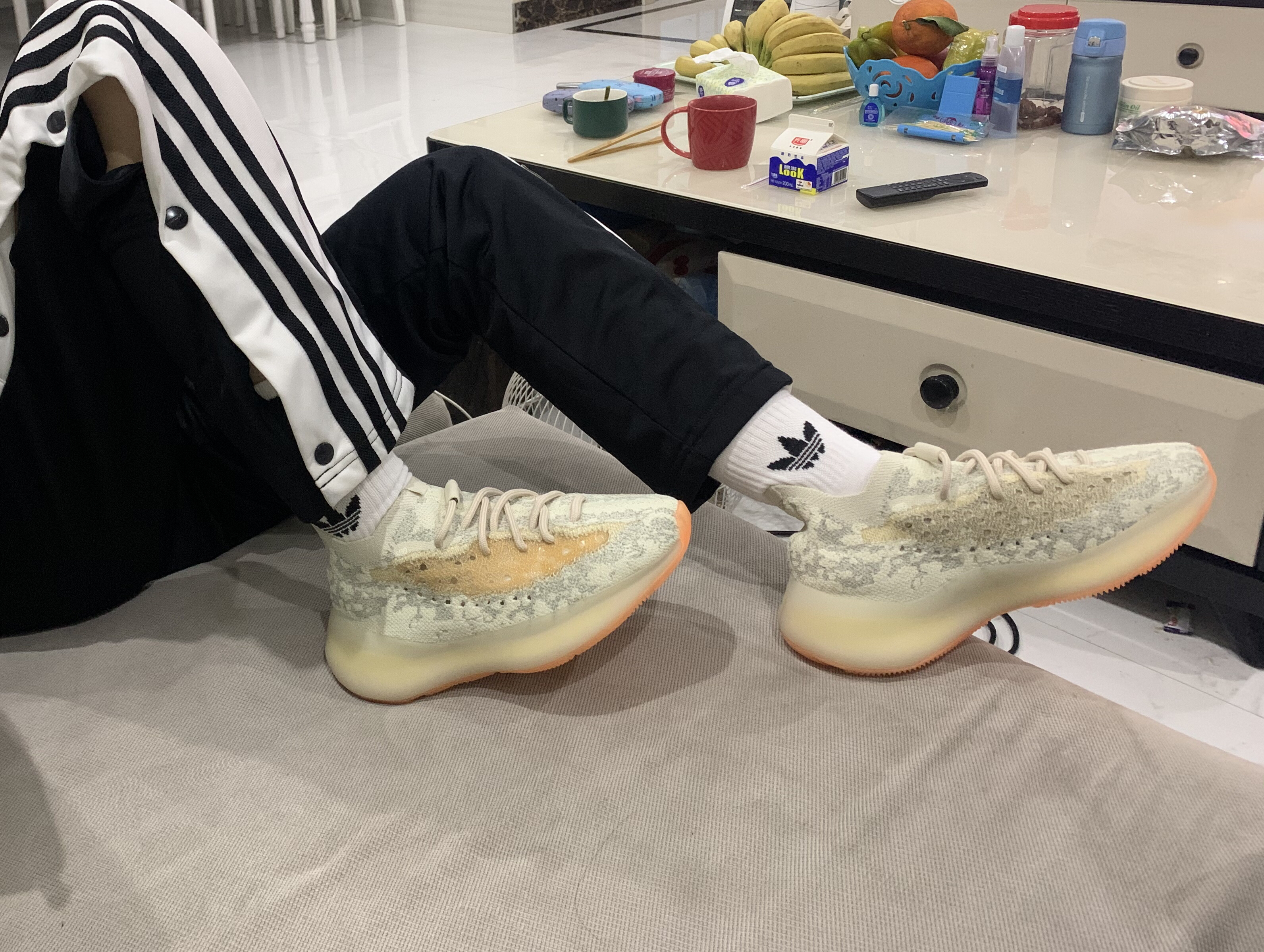 yeezy380 真是越看越好看