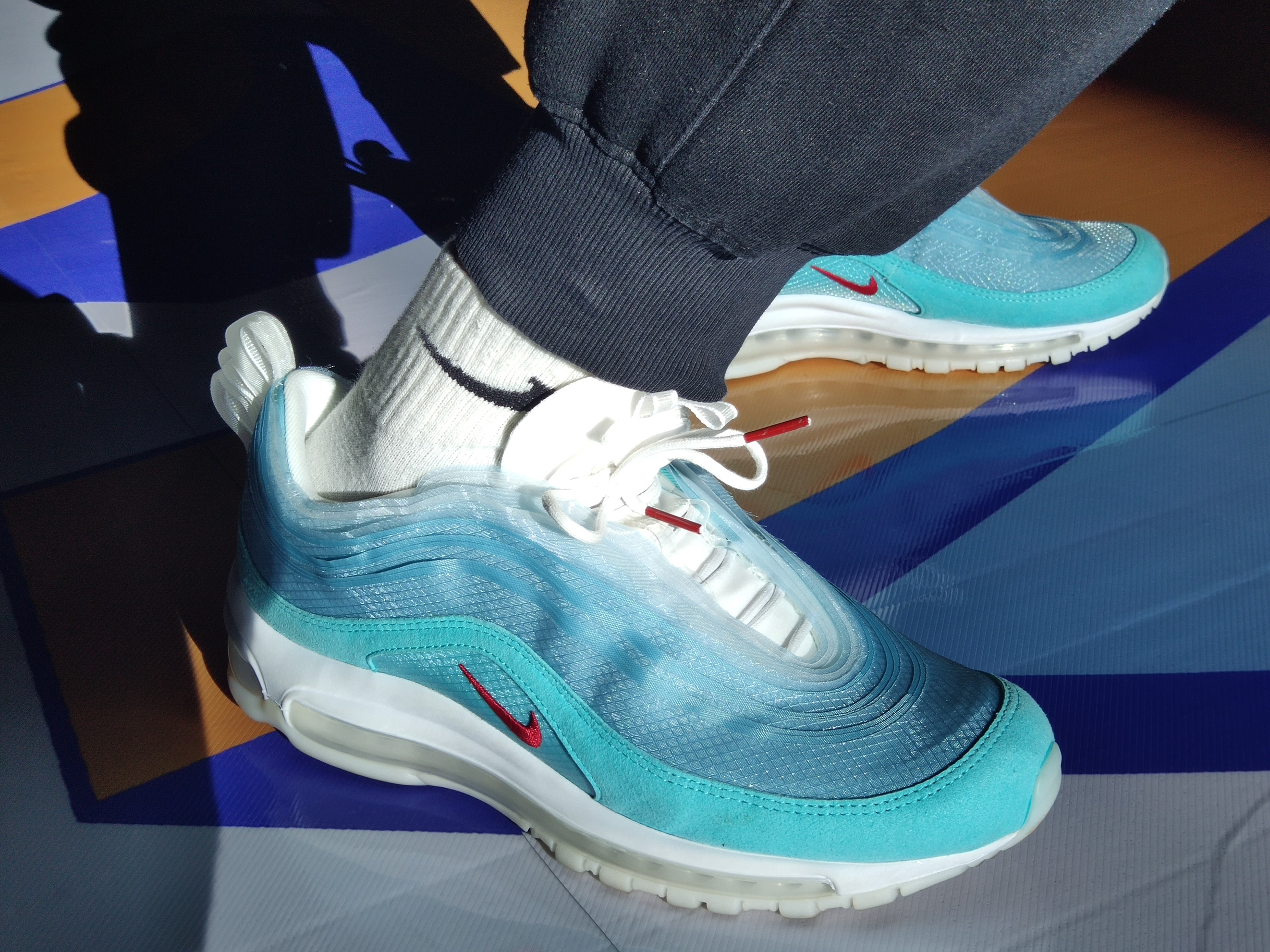 Air max97上海，万花丛中的一抹云