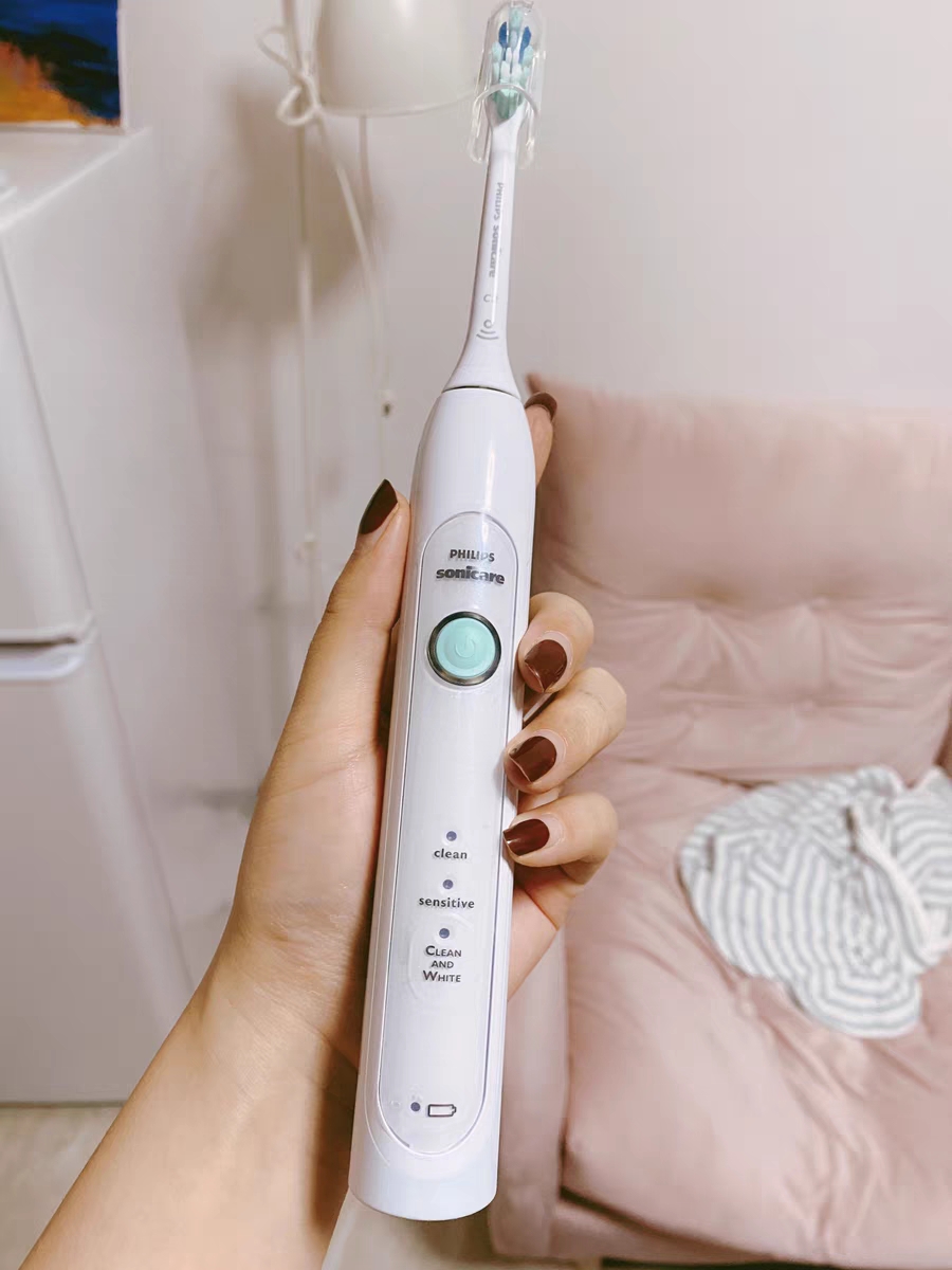 飞利浦 (PHILIPS) 电动牙刷成人声波震动(自带刷头*1) HX6511使用体验