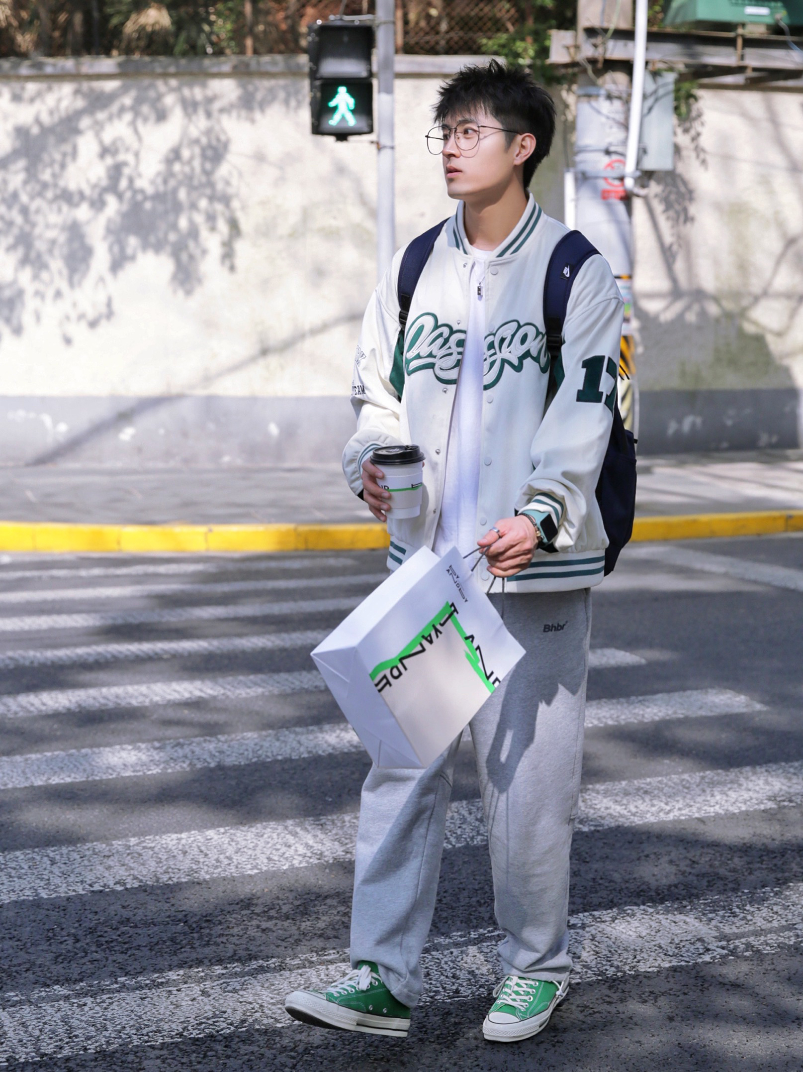 🍃OOTD｜早春穿搭｜日系街头运动男友风👔✨