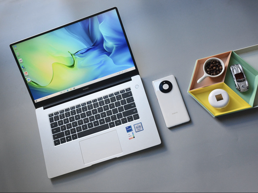 《华为 MateBook D15，性价比无可挑剔》