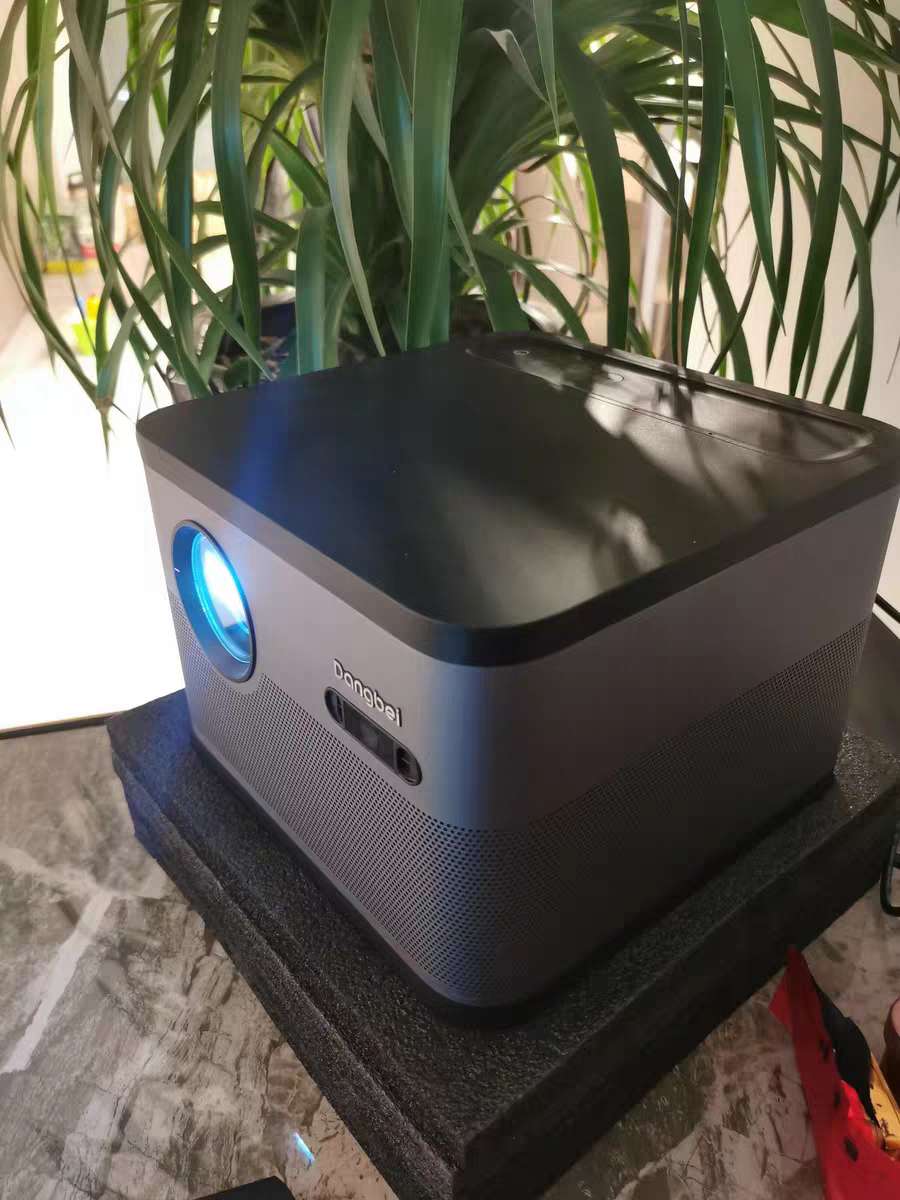 当贝 F3 家用投影仪使用体验