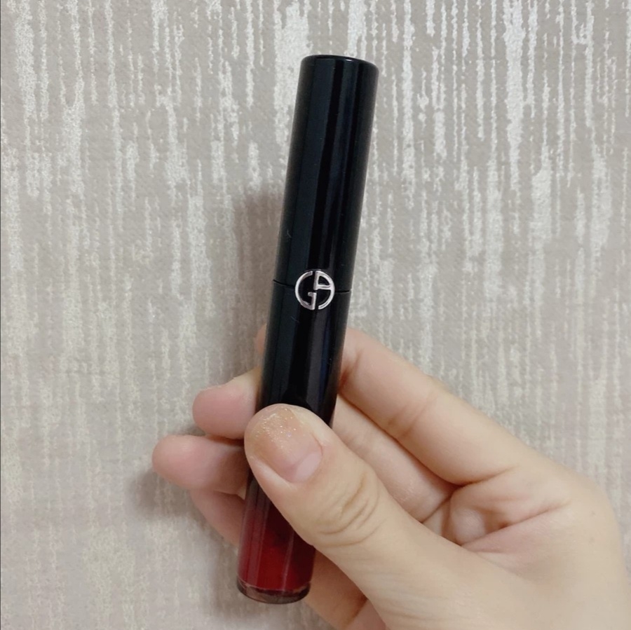 这个浆果色🖤我能用一年！阿玛尼黑管400唇釉