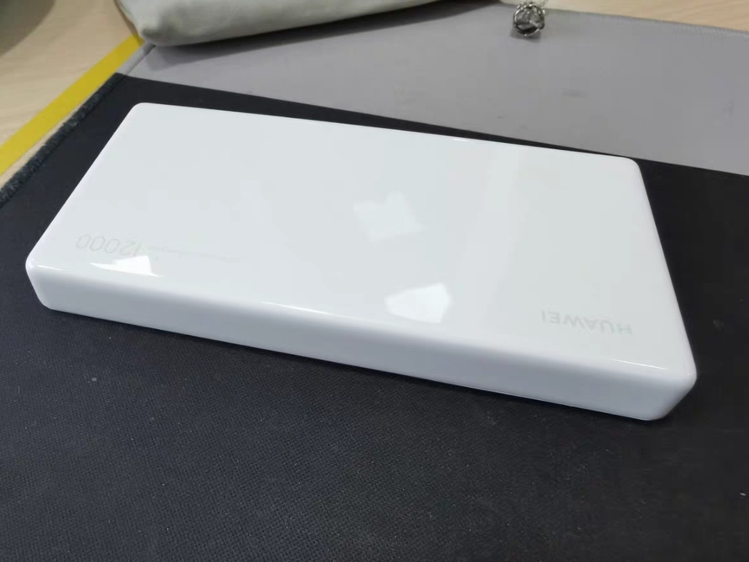 华为12000mAh P0001 充电宝 | 好物测评
