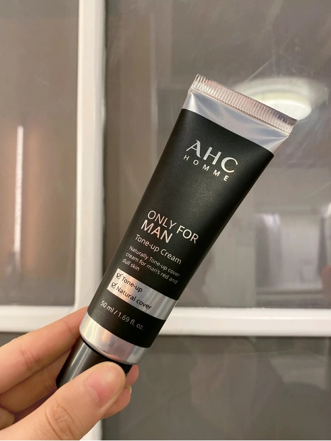 自然改变～AHC 男士素颜霜