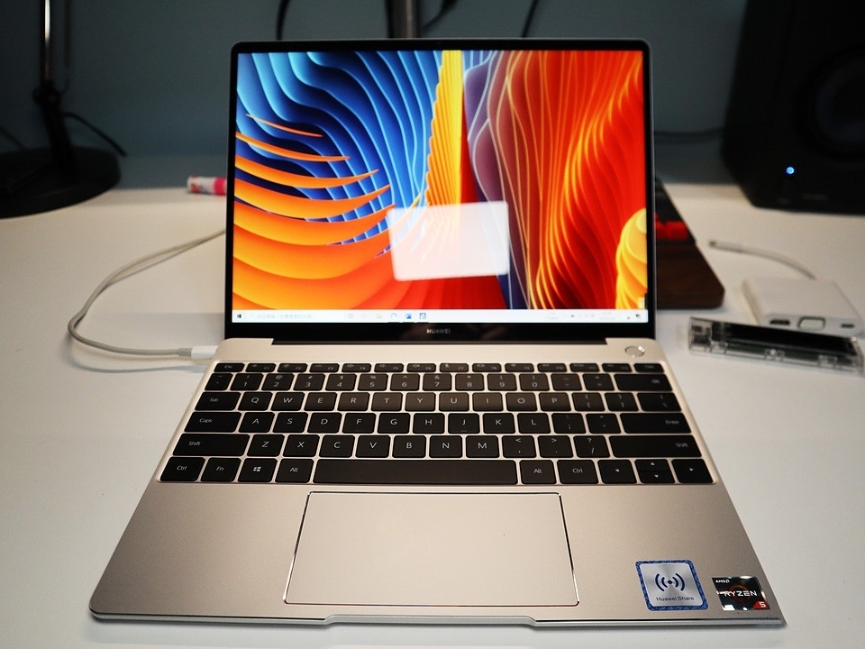 华为 MateBook 13英特尔版笔记本使用体验