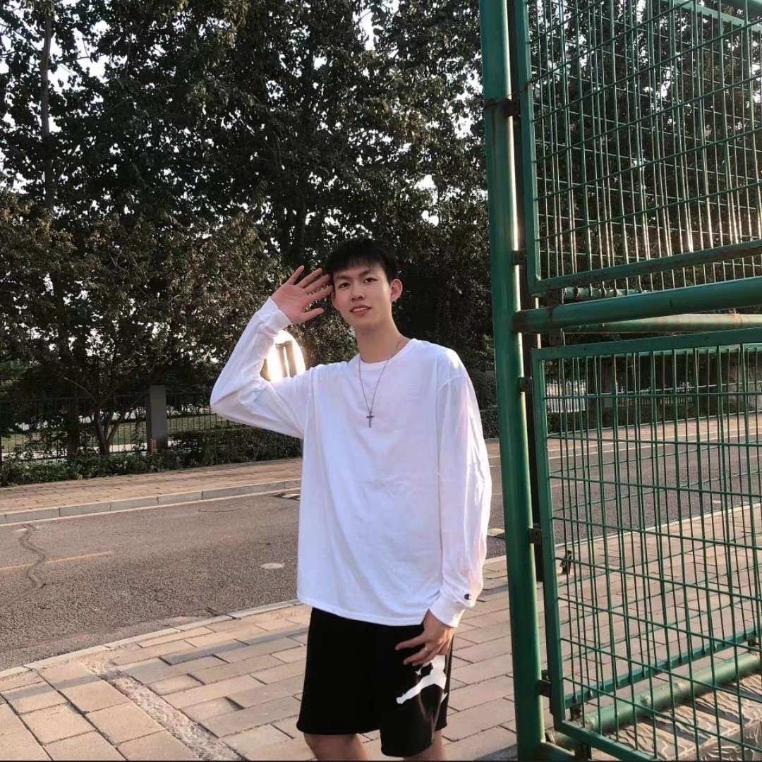 潮流,干净穿搭【初夏^男<>女】,长袖短裤——高街☞性价比高