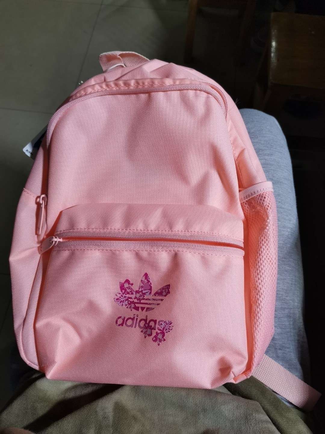 Adidas双肩背包分享～