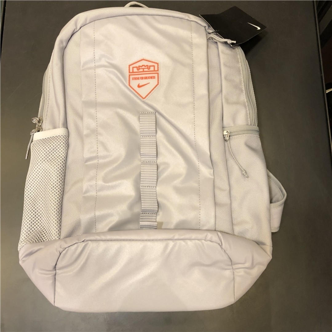 Nike Lebanon运动背包分享