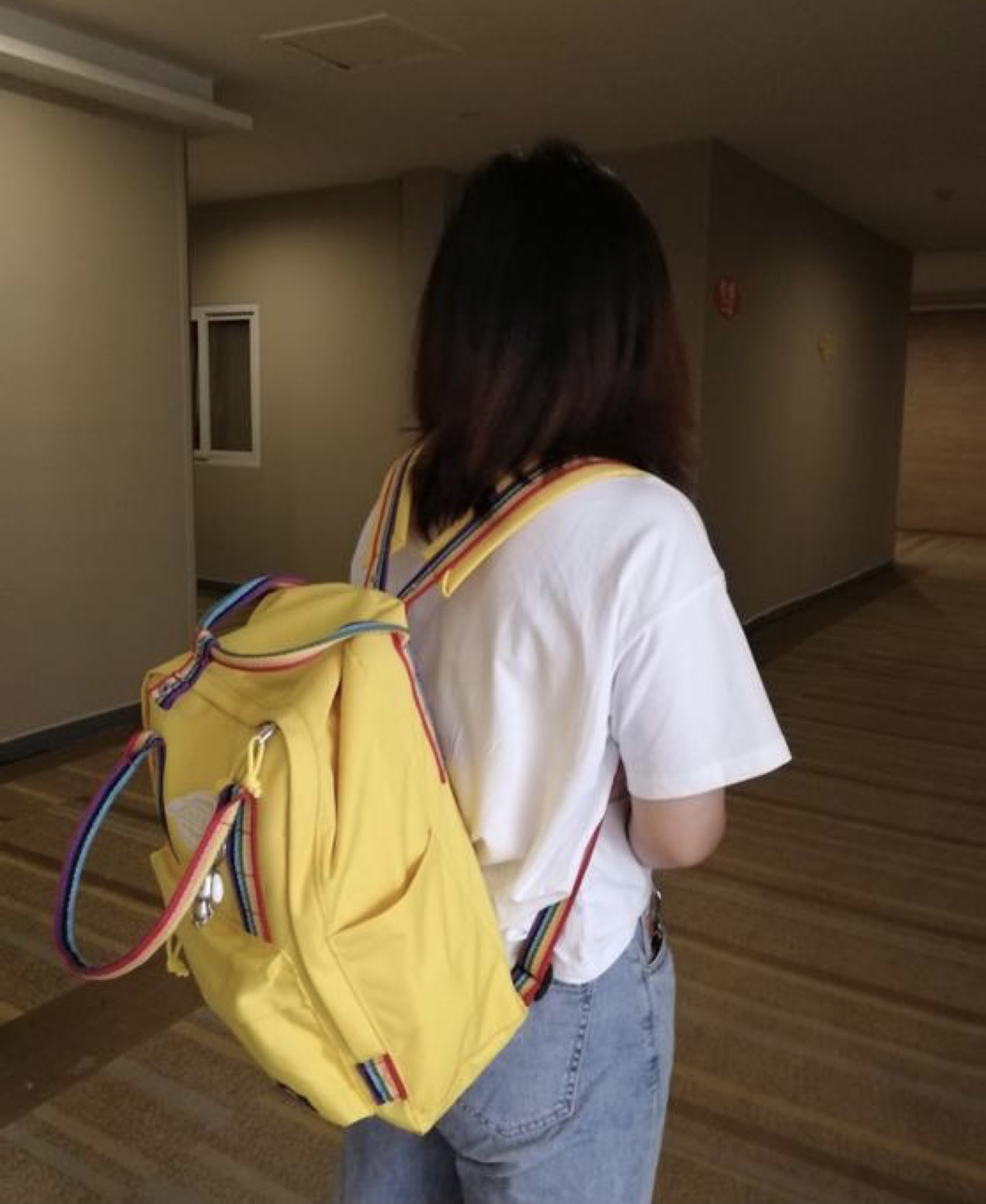 帝客纯色双肩包