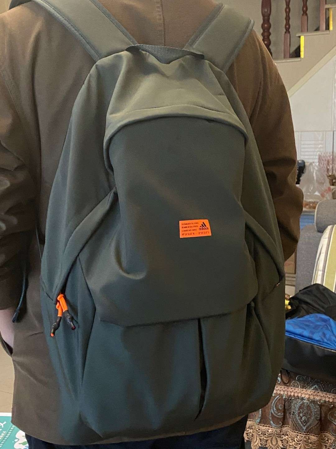 Adidas 运动双肩背包分享