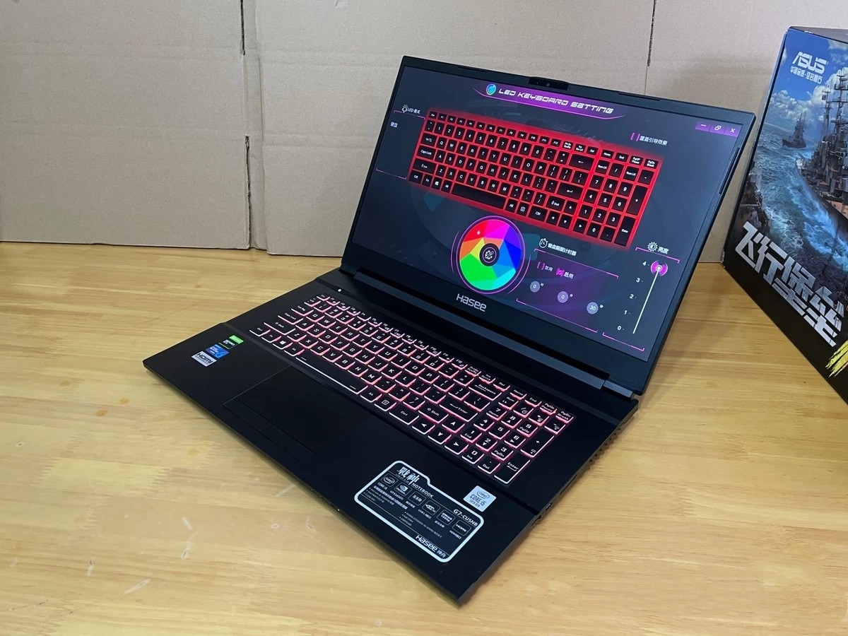 Hasee/神舟 超级战神Z7T-CU 英特尔版 2020款 15.6英寸游戏本使用测评