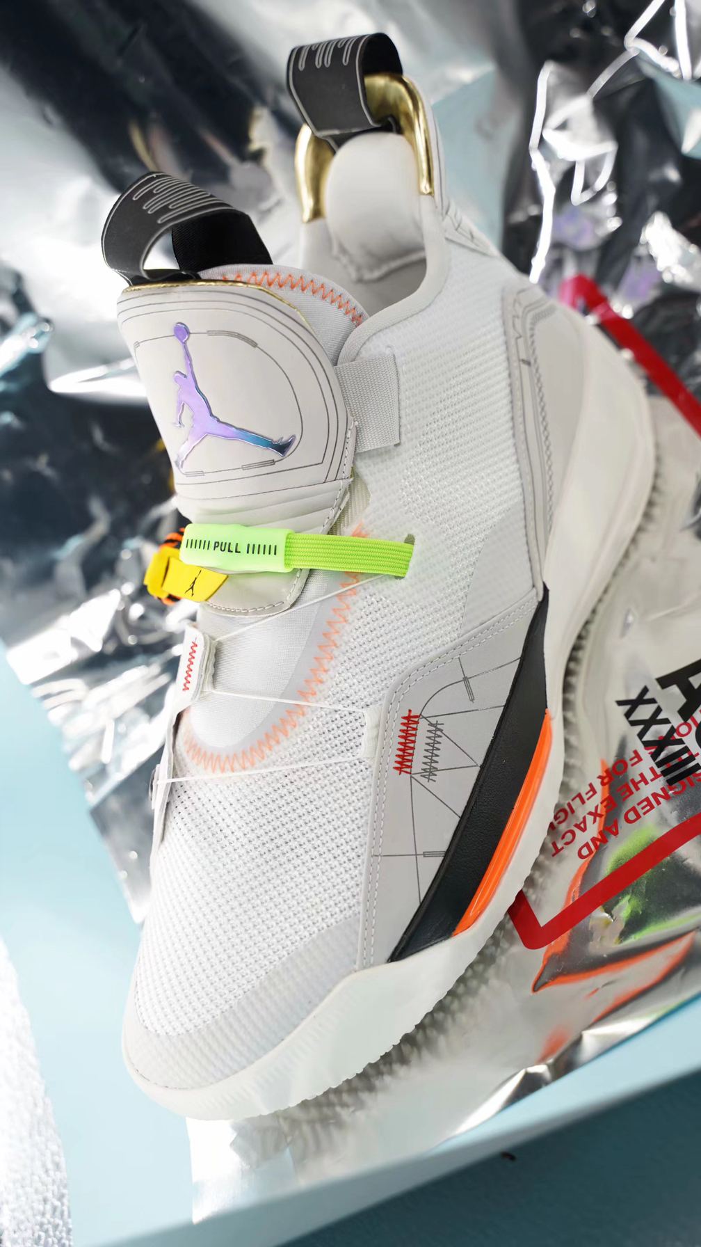 清新盐汽水——Jordan 33 "Vast Grey"