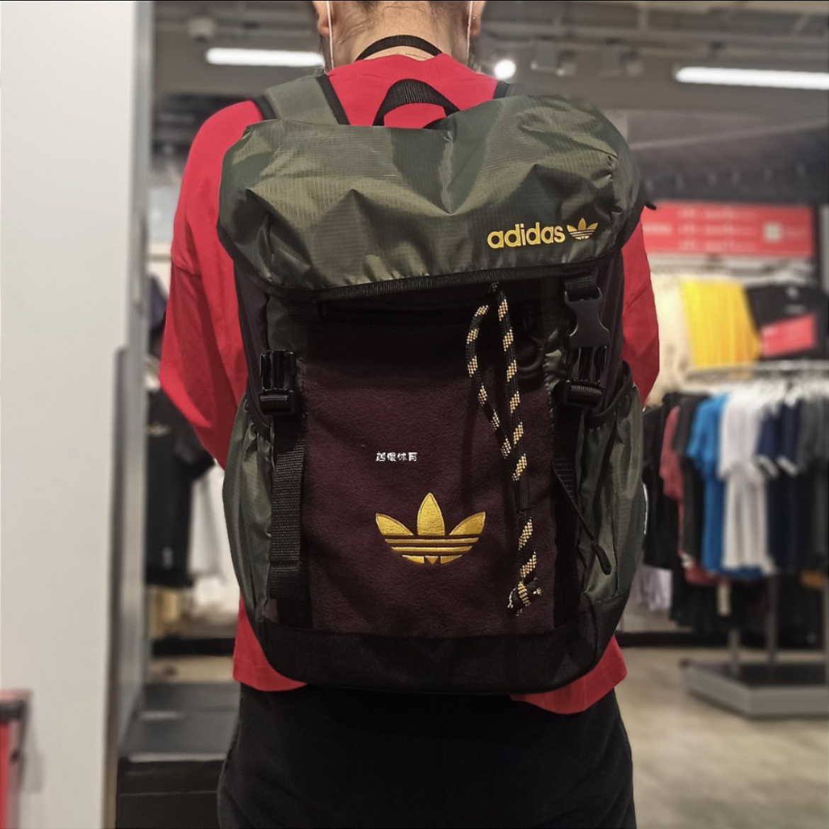 三叶草双肩包