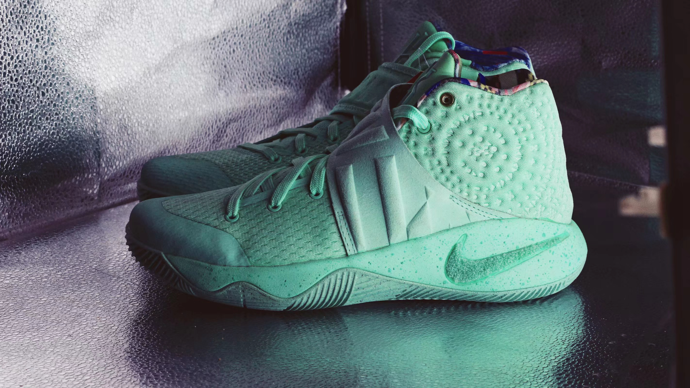 Kyrie2最特殊的 what the