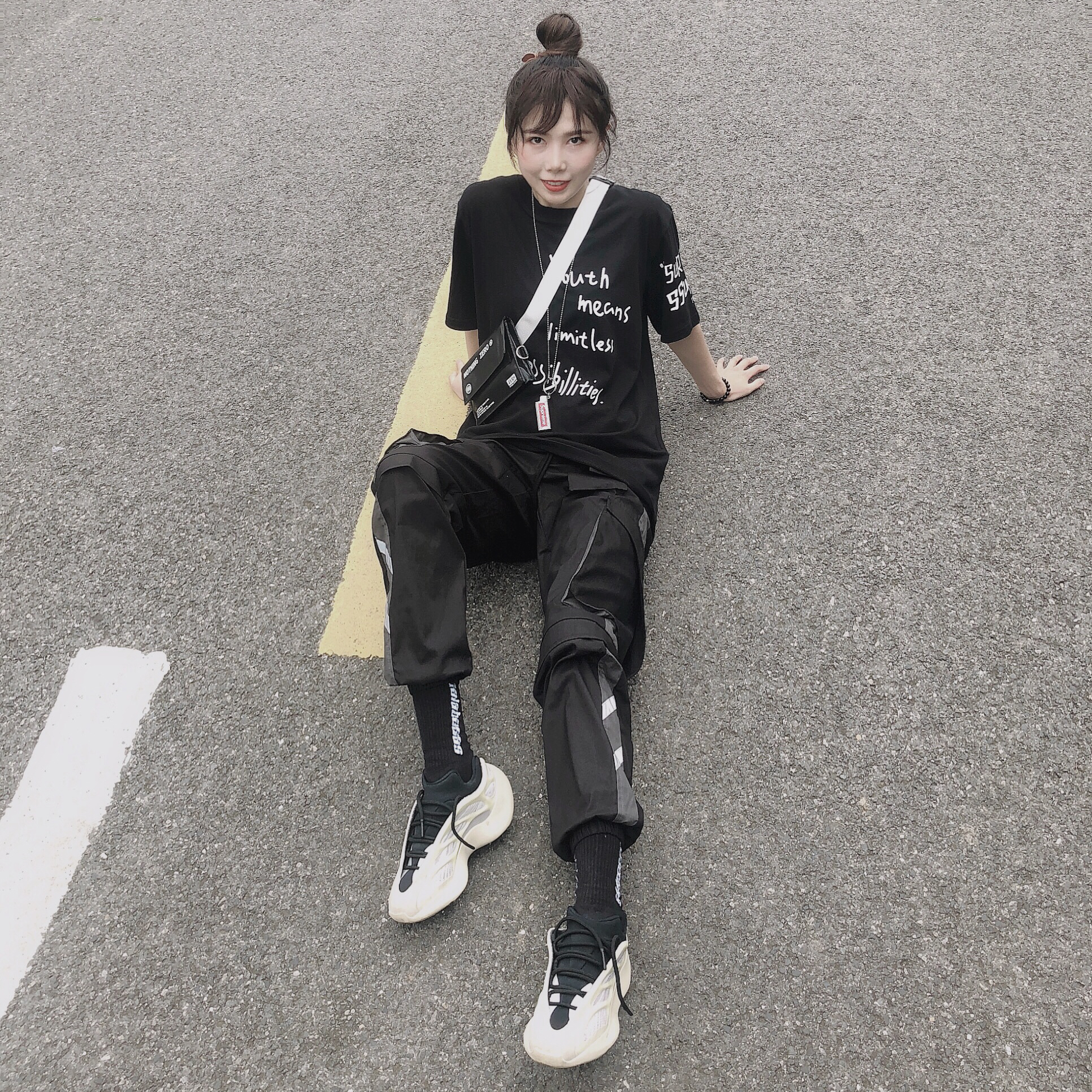 👟鞋款名称
adidas Yeezy 7