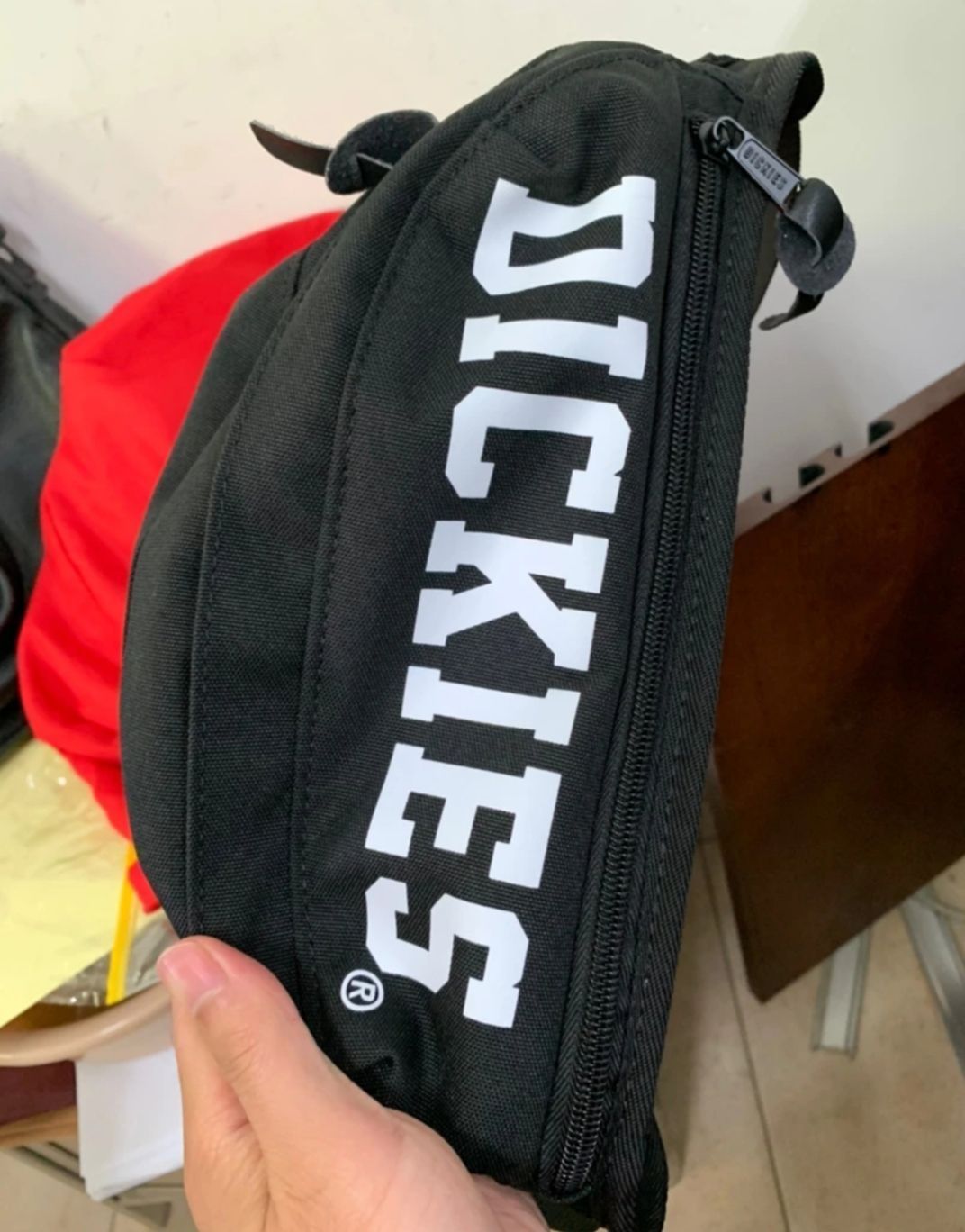 一身黑我来了-Dickies 运动休闲帆布腰包 