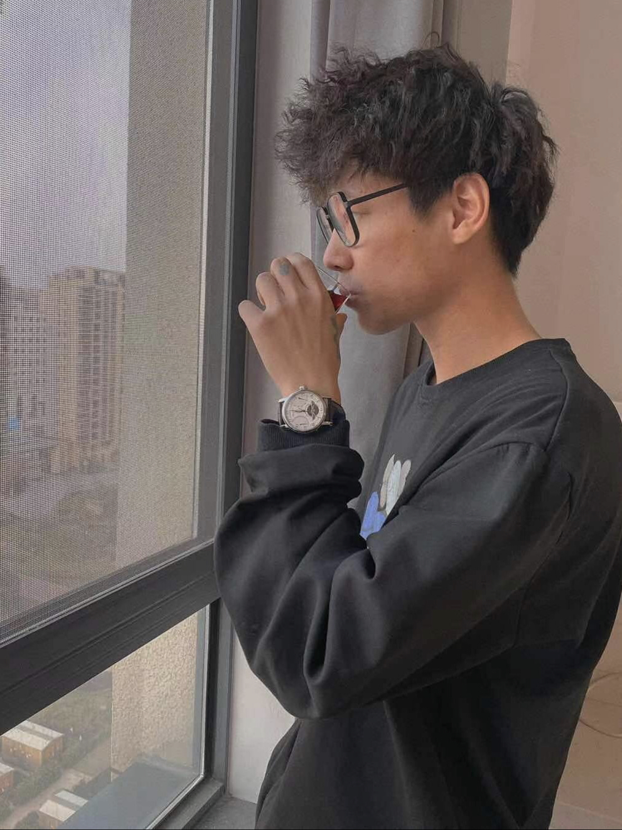 靠简约好看的外表,俘获了万千表迷的心