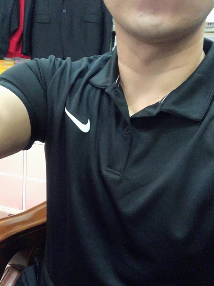 跑步训练短袖T恤 