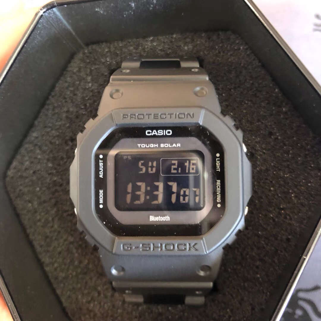 学生党推荐!!Casio/卡西欧 G-SHOCK系列塑钢运动防水电波蓝牙经典方块手表 GW-B560