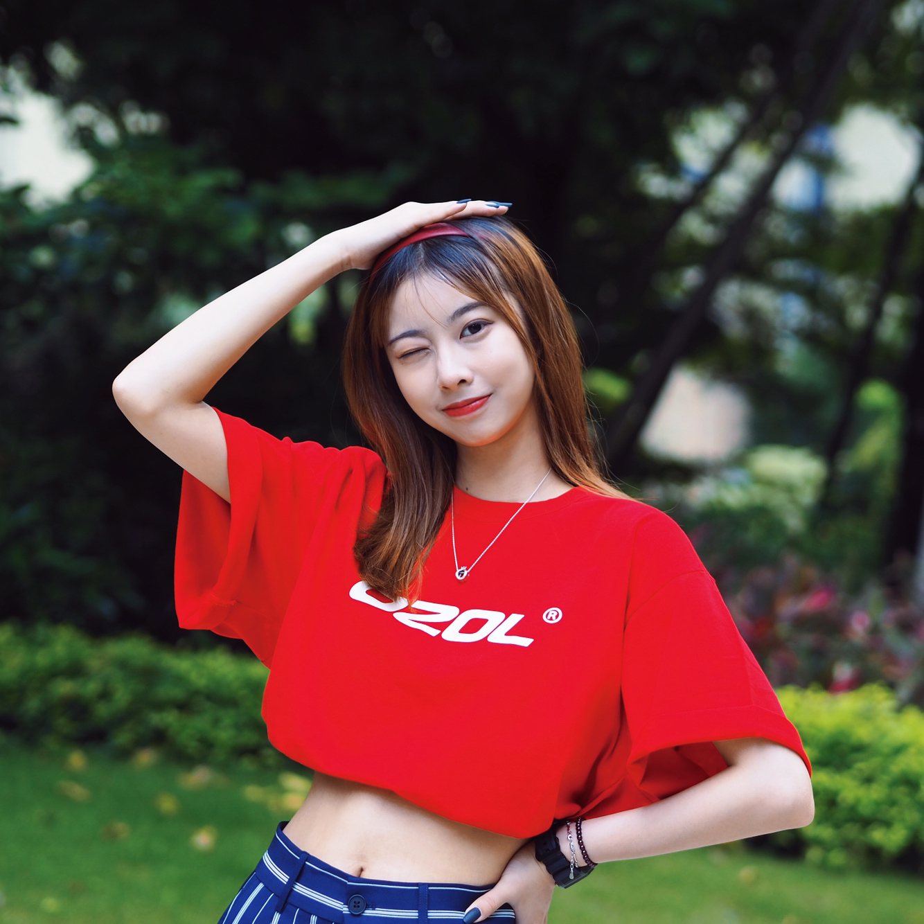 OOTD｜红色字母基础T恤