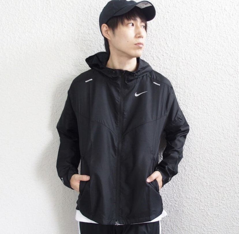 Nike 连帽跑步夹克