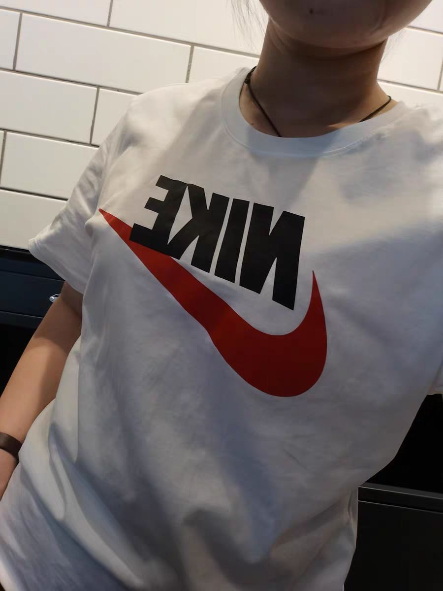Nike 2020SS经典logo圆领透气短袖T恤分享 